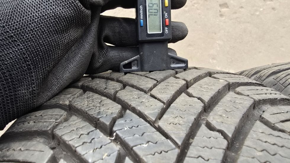 Zimní pneu 205/55/16 Continental - 4