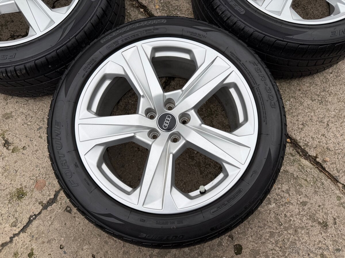 Originální alu kola Audi 5x112 R19 - 8 mm letní - 4