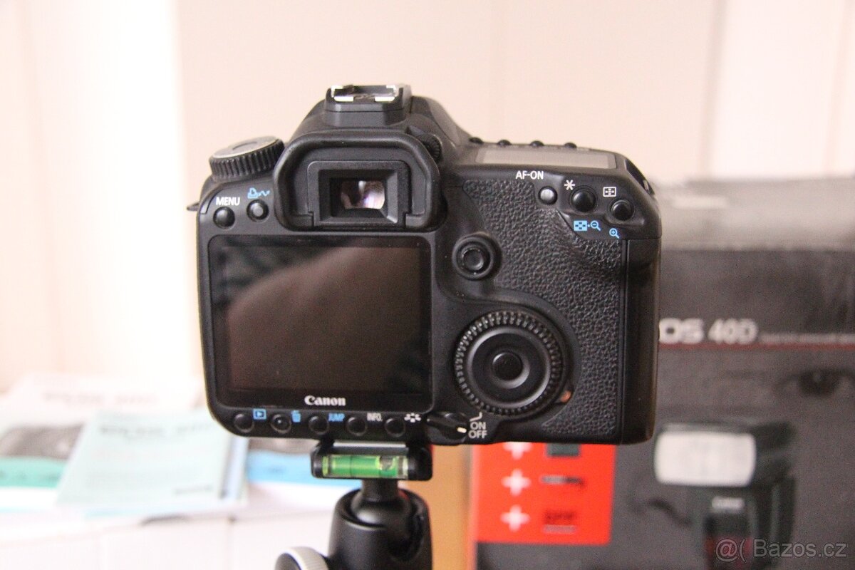 Canon EOS 40D tělo. - 4