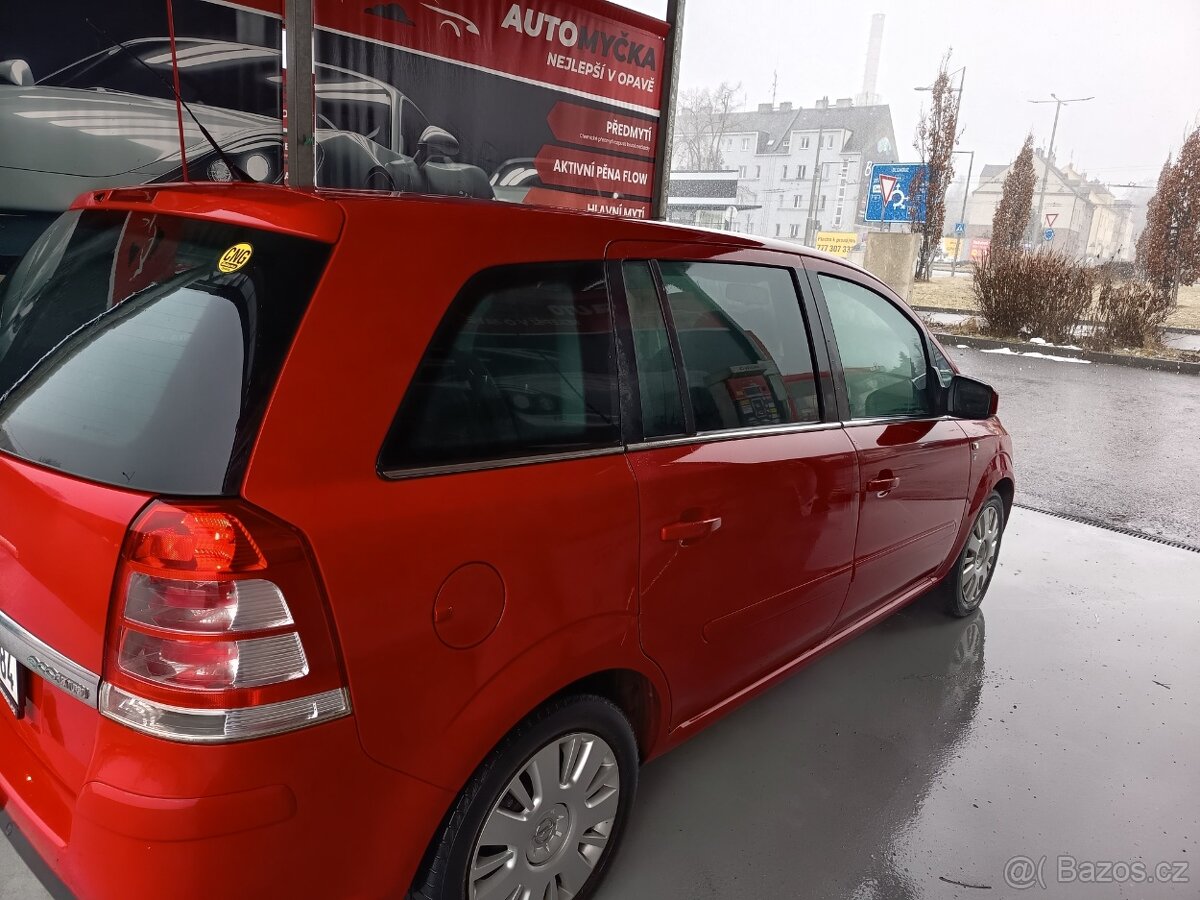 Opel Zafira - 4