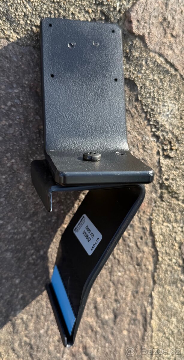 Brodit držák pro Octavia 4 - 4