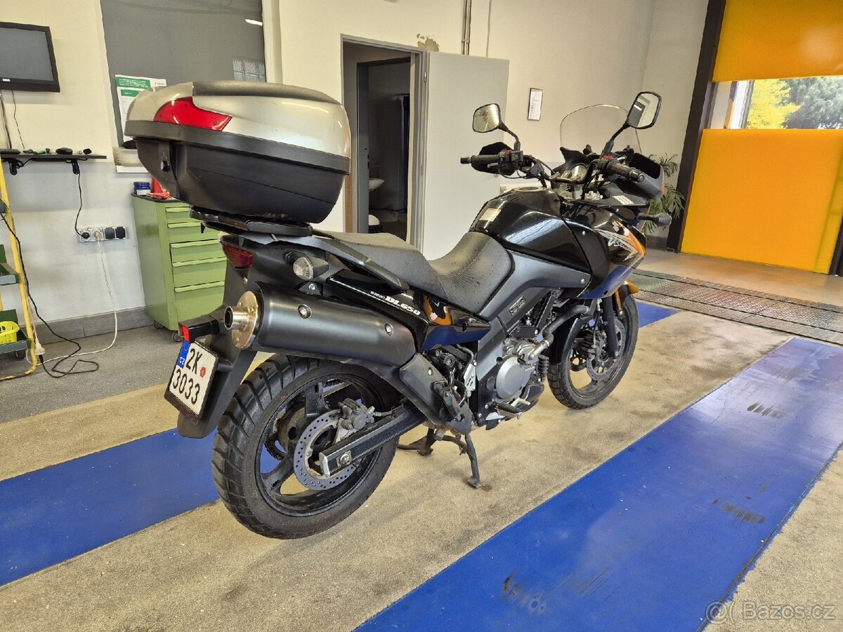 Suzuki V-Strom - 4