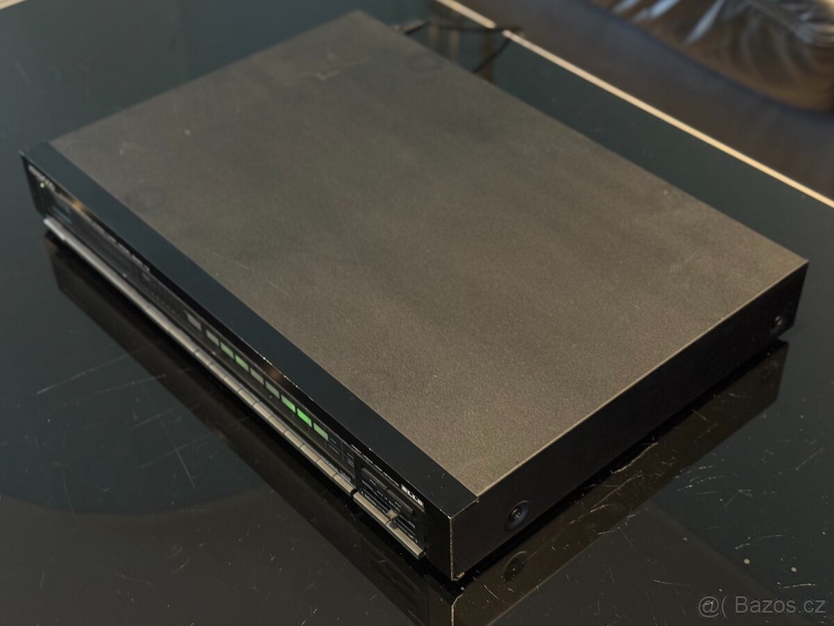 Kenwood Basic T2 Tuner - 4