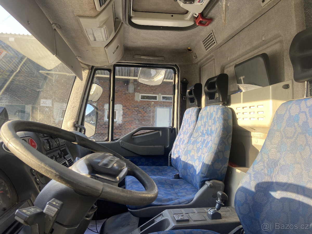 Iveco eurocargo 120 chladak, chladicí box na 230v - 4