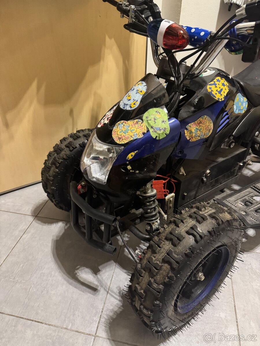 Hecht čtyřkolka elektrická 800w