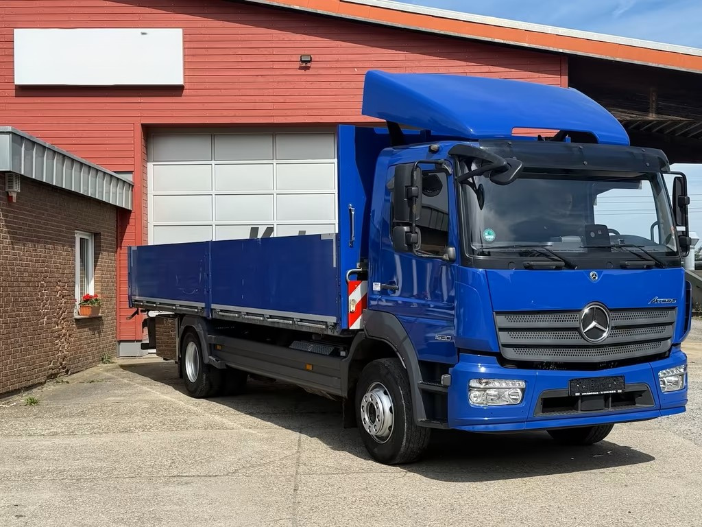 Eur6 valník 7.2m MB 16t - 4