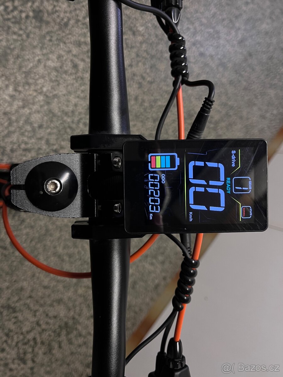 Elektrická koloběžka joyor S5 - 4