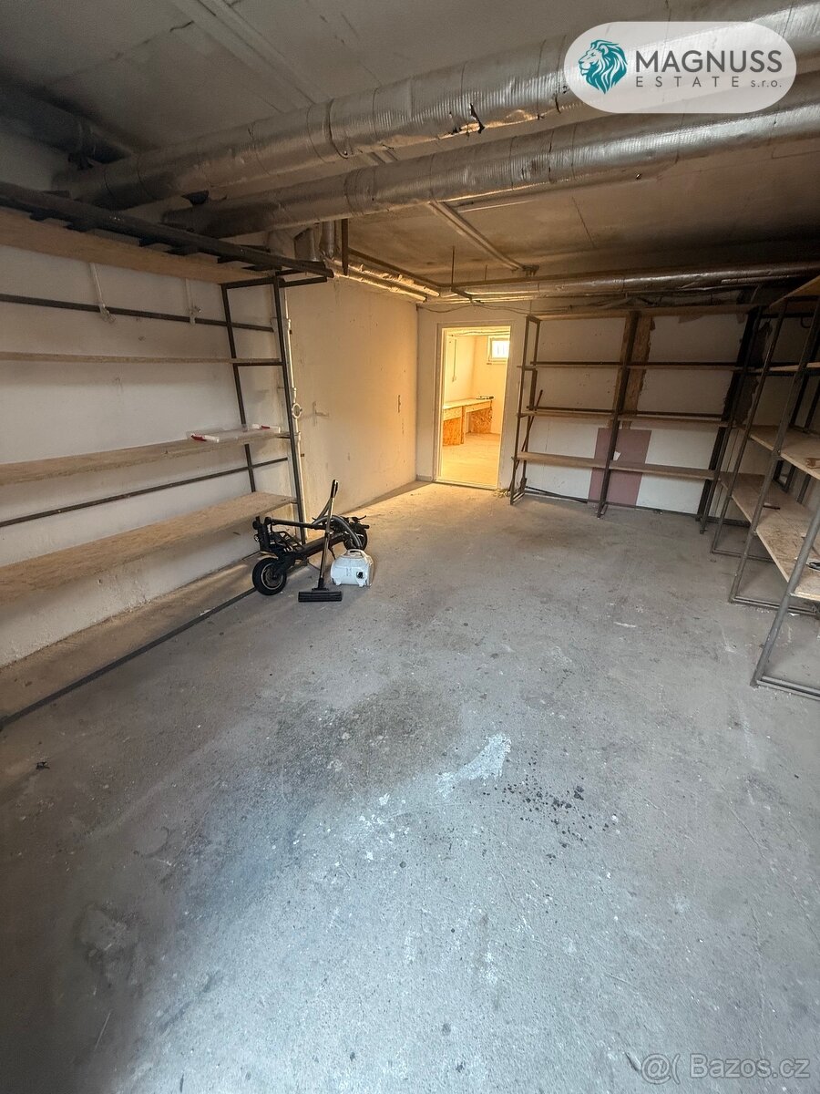 Pronájem garáže na adrese Rokycanova - 4