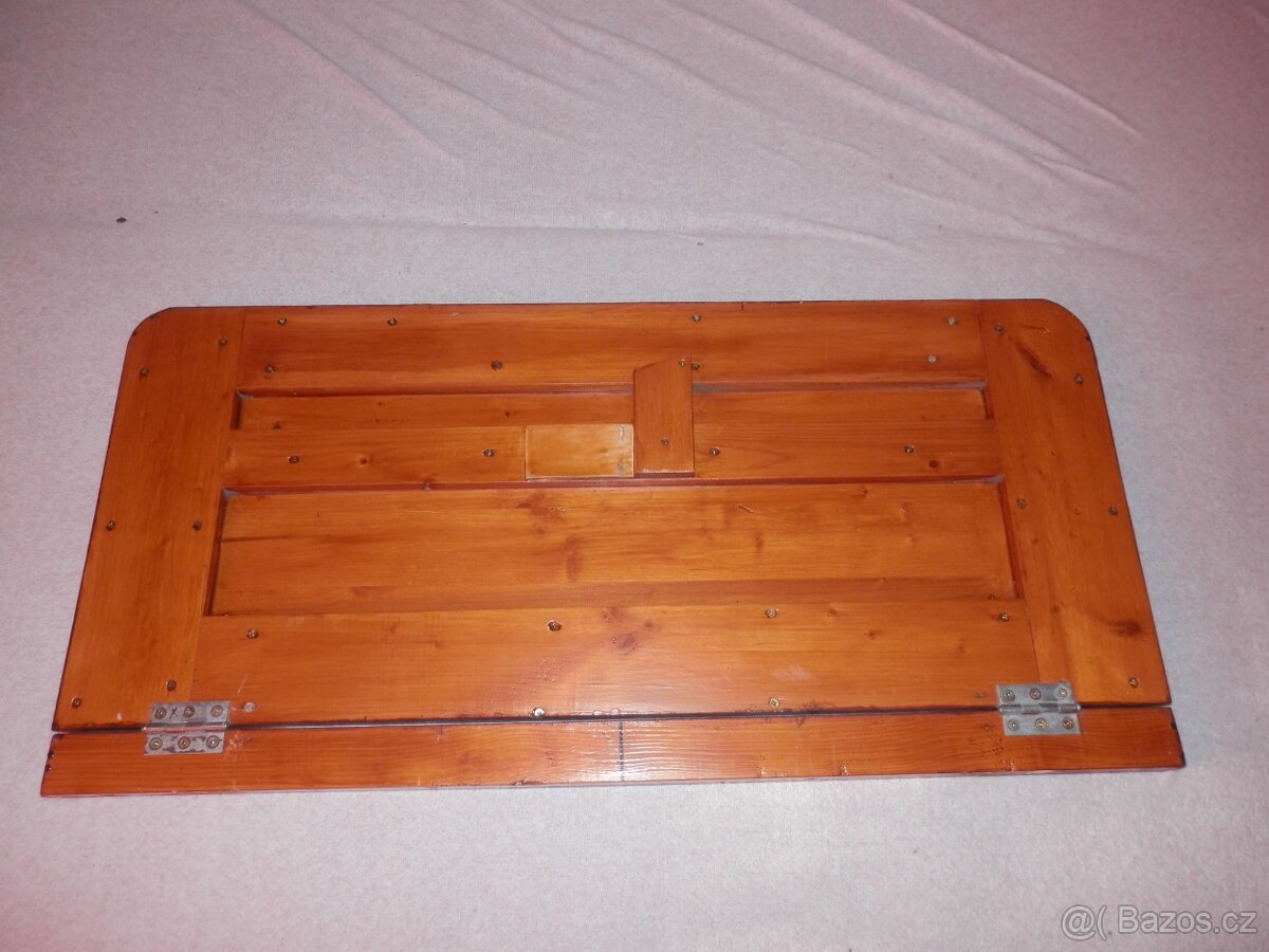 Výklopný stolek - 4