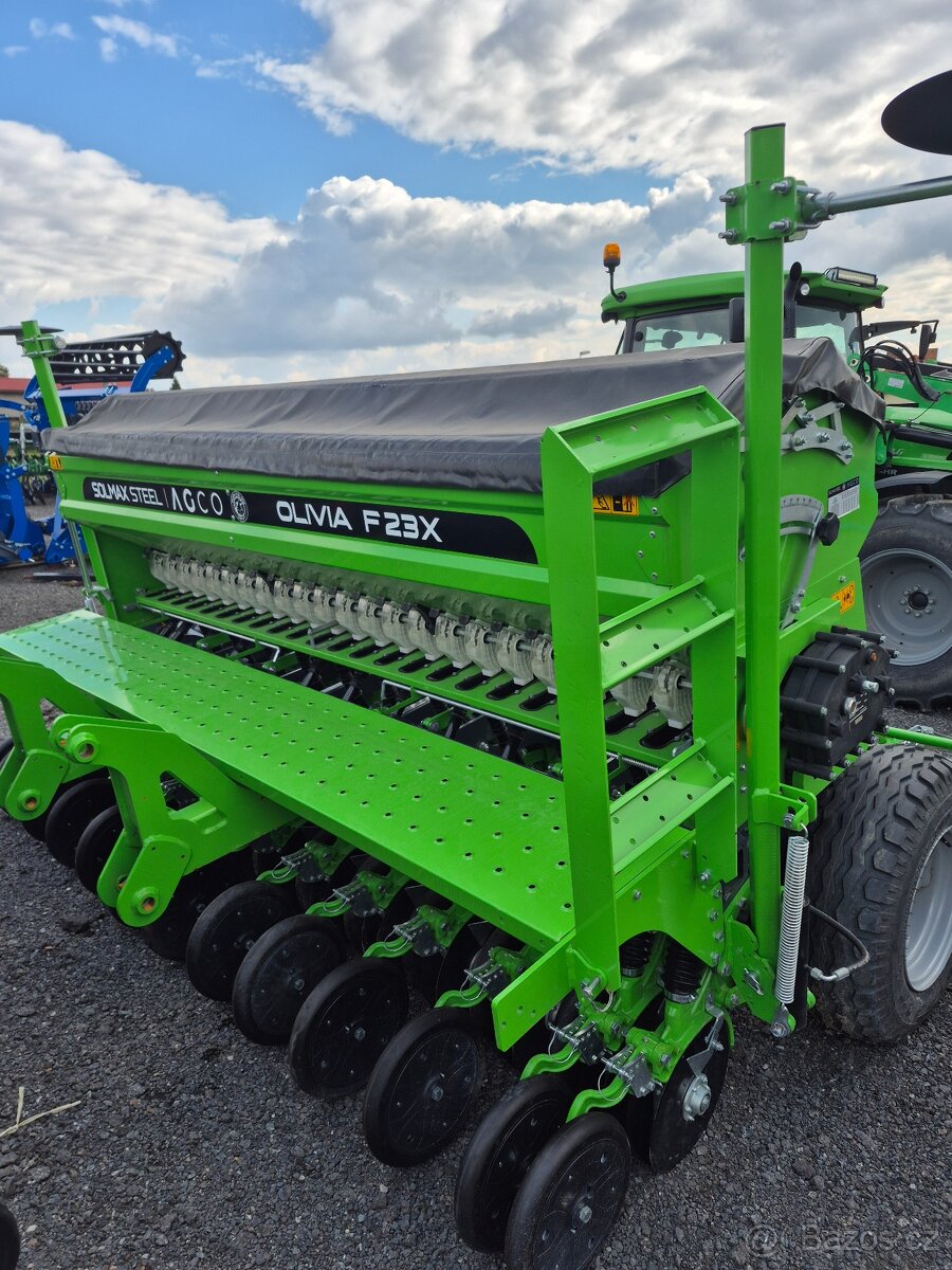 Secí stroj NoTill OLIVIA F23X - 4