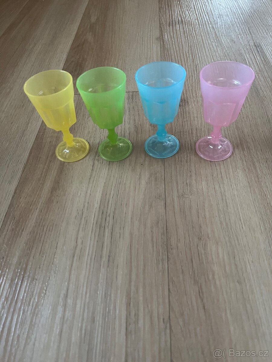 Sada sklenic na hraní IKEA. - 4