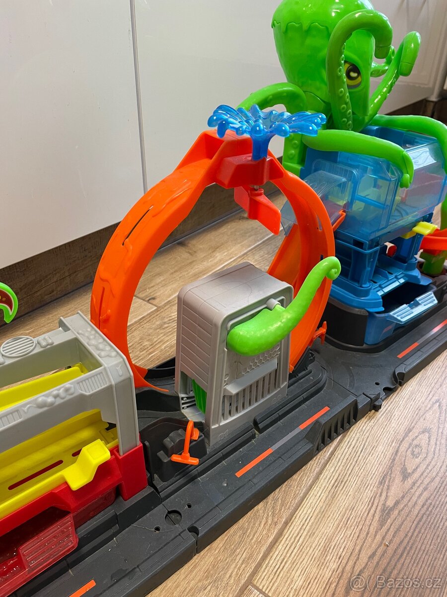 Myčka hotwheels - 4