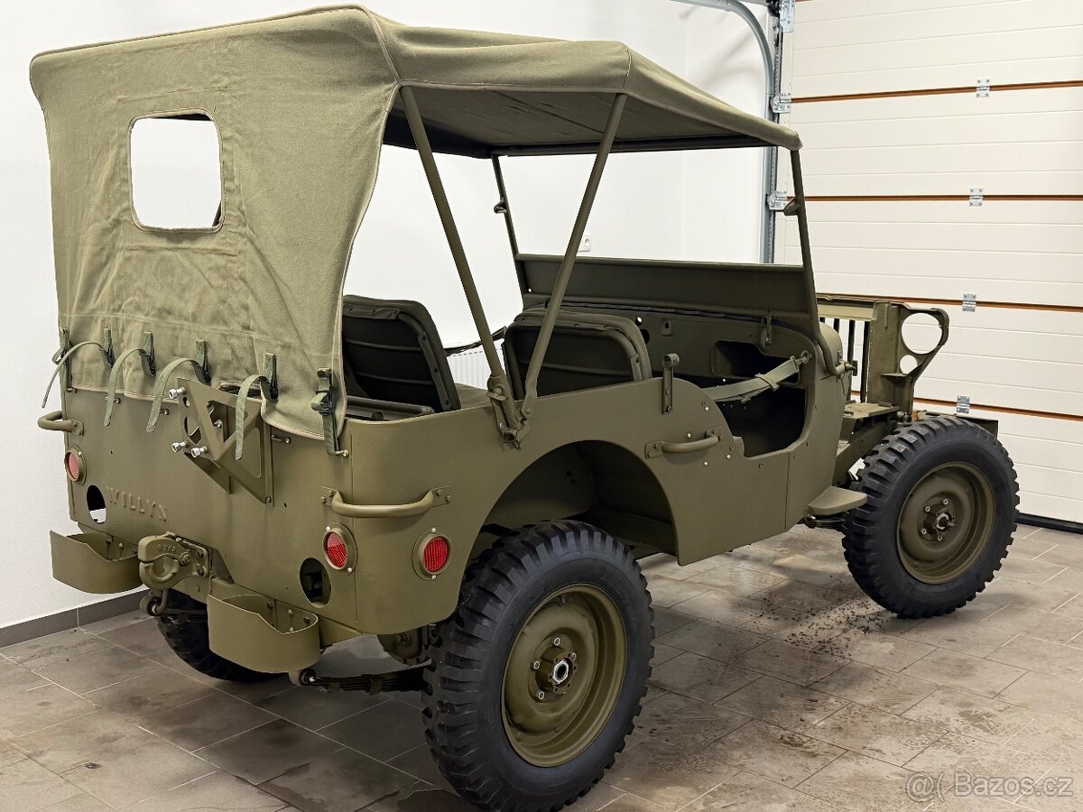 Jeep Willys, Ford Gpw - 4