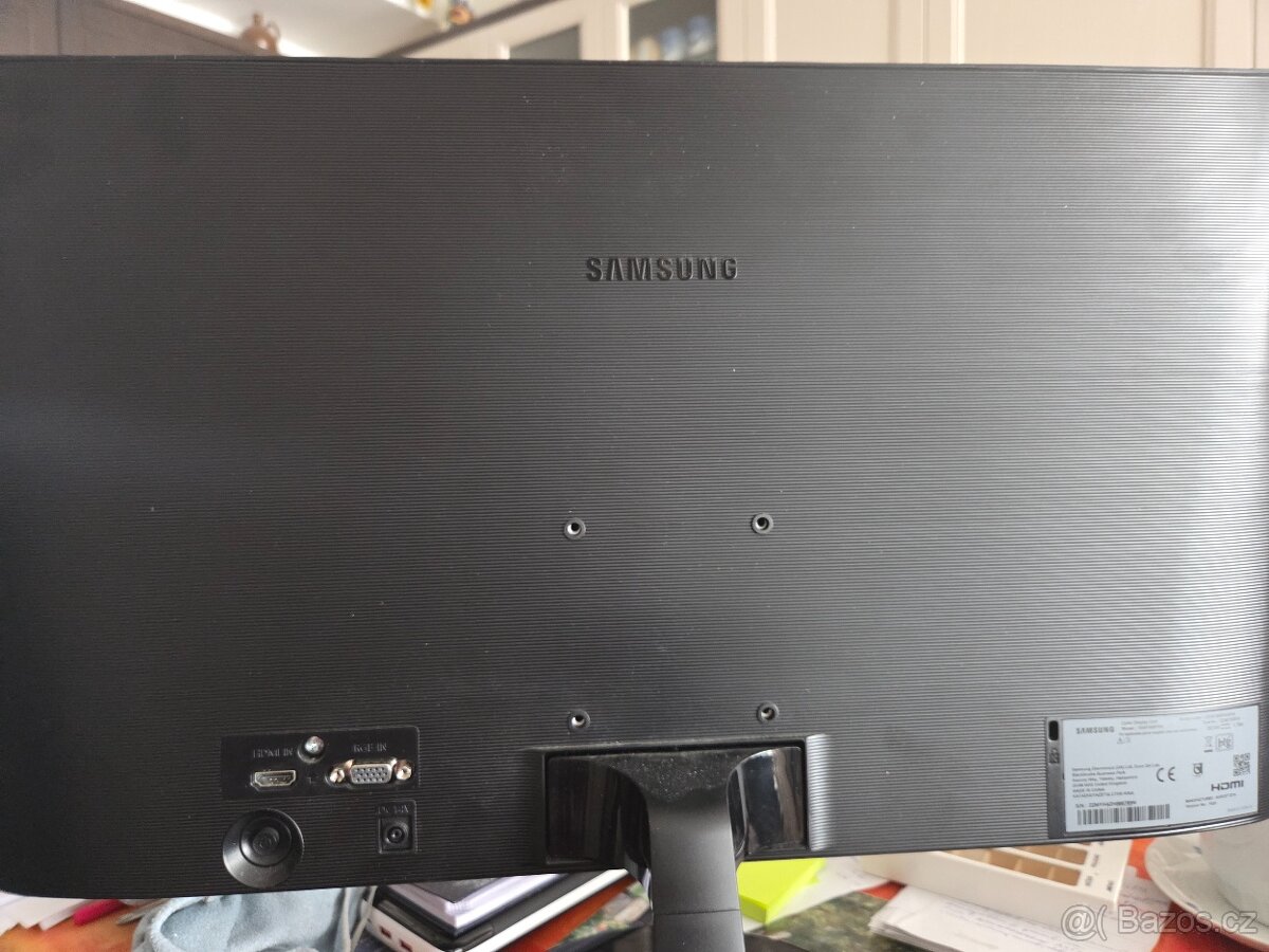 Prodám Samsung monitor - 4