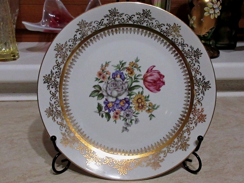 Dekorativní porcelánové retro talíře - 4