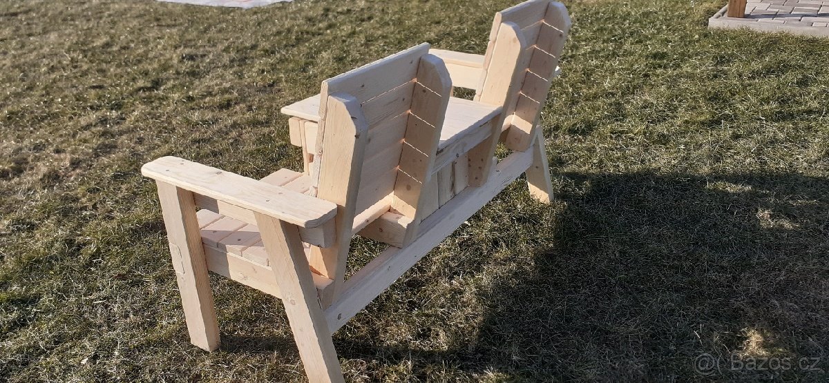 ZAHRADNÍ LAVICE-GITA - 4