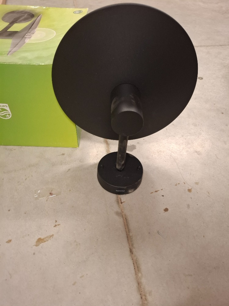 Prodám 2ks Nástěnné svítidlo Philips Skua, 1xE27 - 4
