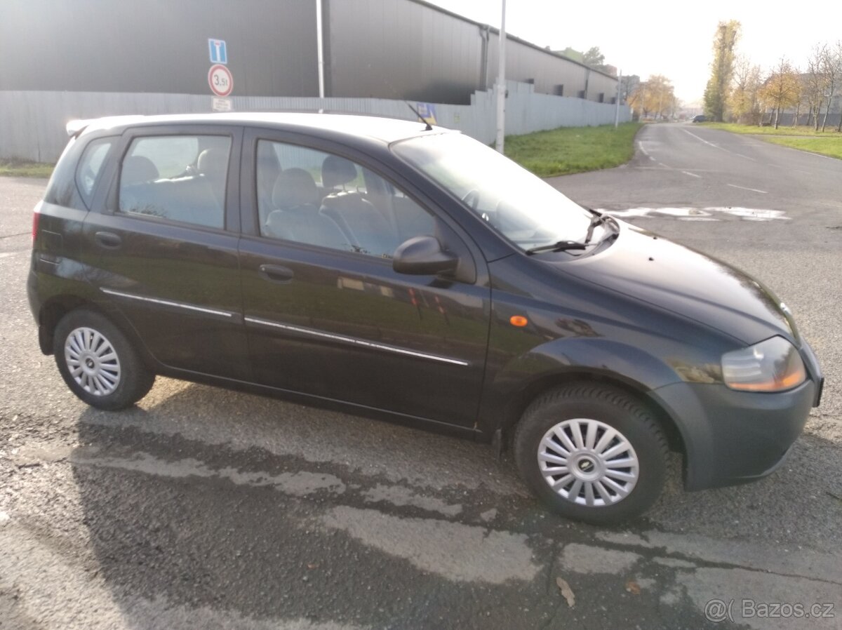 Chevrolet Kalos 1.2i pětidveřový. - 4