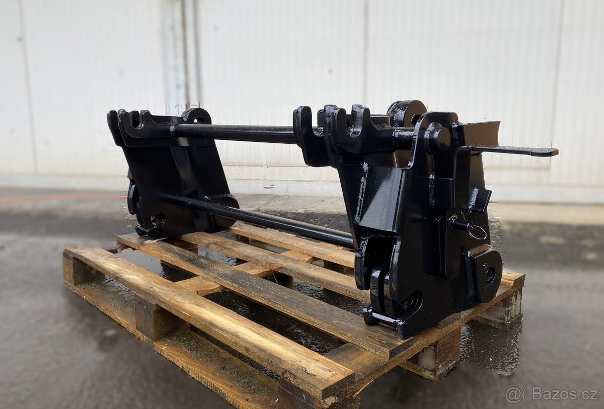 Rychloupínač, paletové vidle CAT, caterpillar 428, 432, 444 - 4