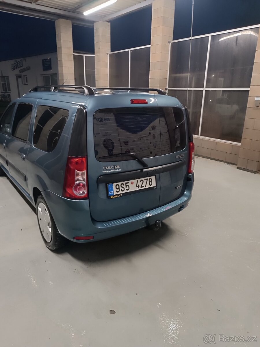 Dacia Logan 1.5 dci sedmimístný - 4