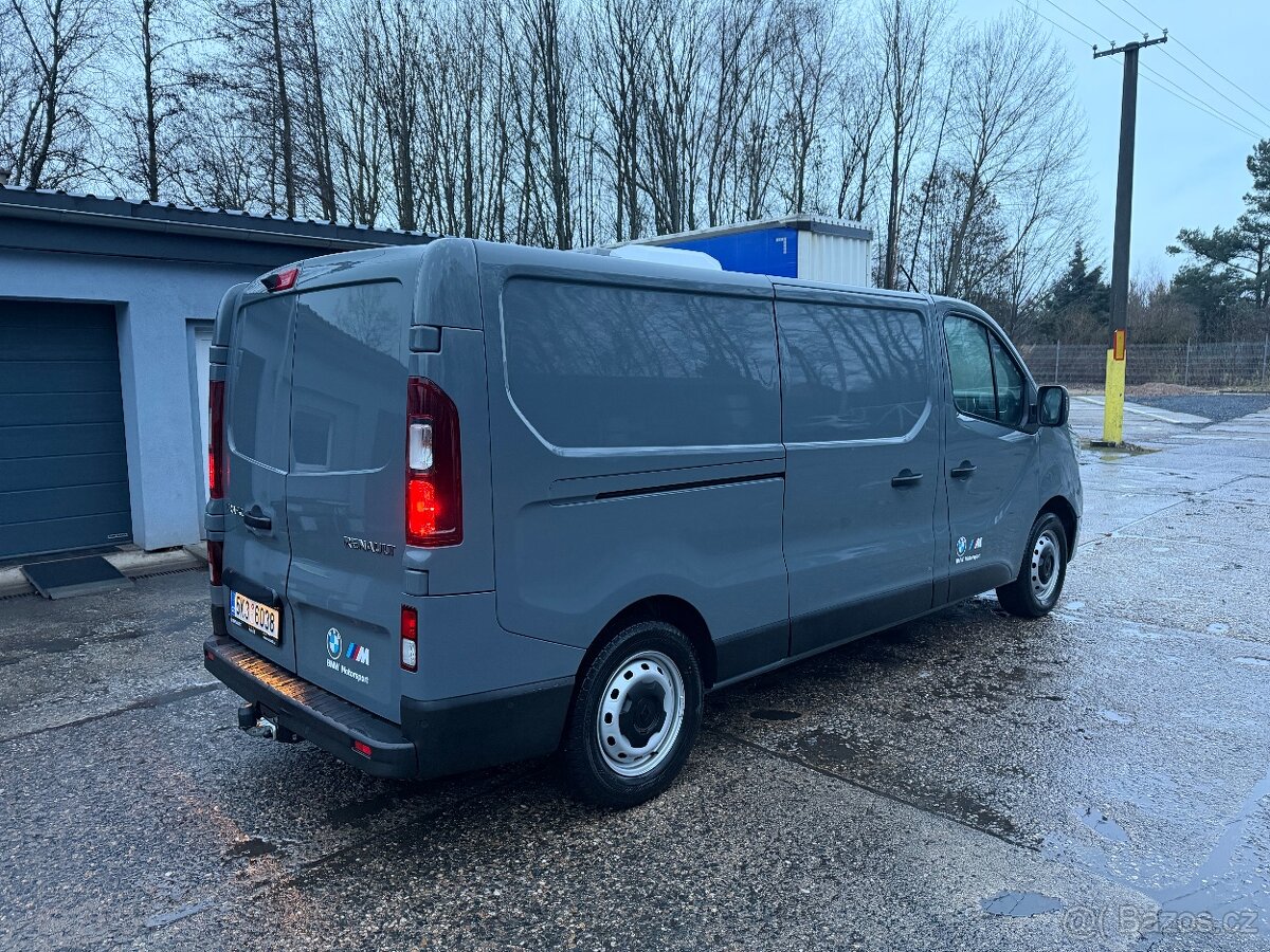 Renault Trafic 7/24 jen 15 tis km. - 4