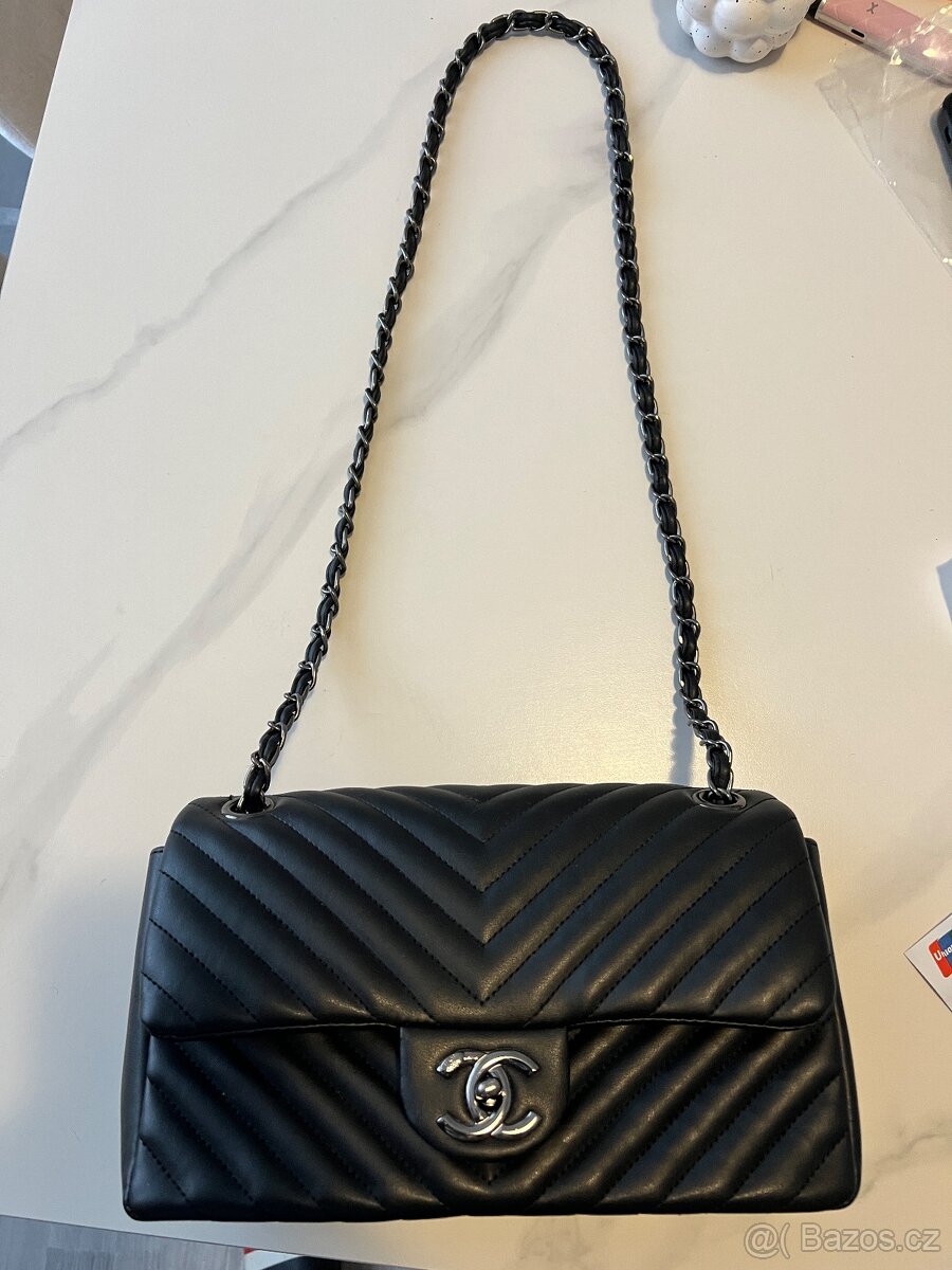 Chanel Kabelka - 4
