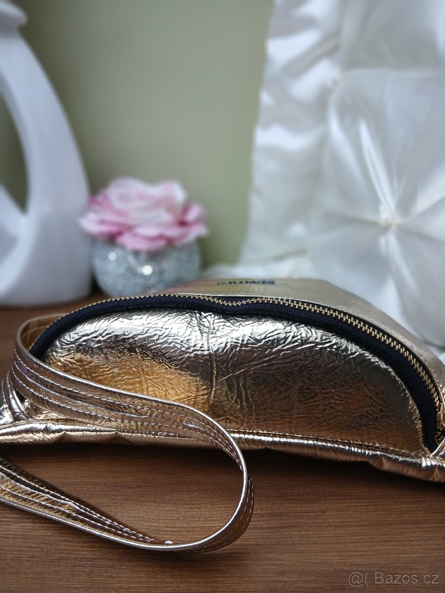 Dámská ledvinka. - 4