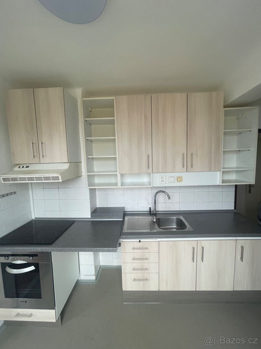 Pronájem bytu 3+1 Poděbrady - 4