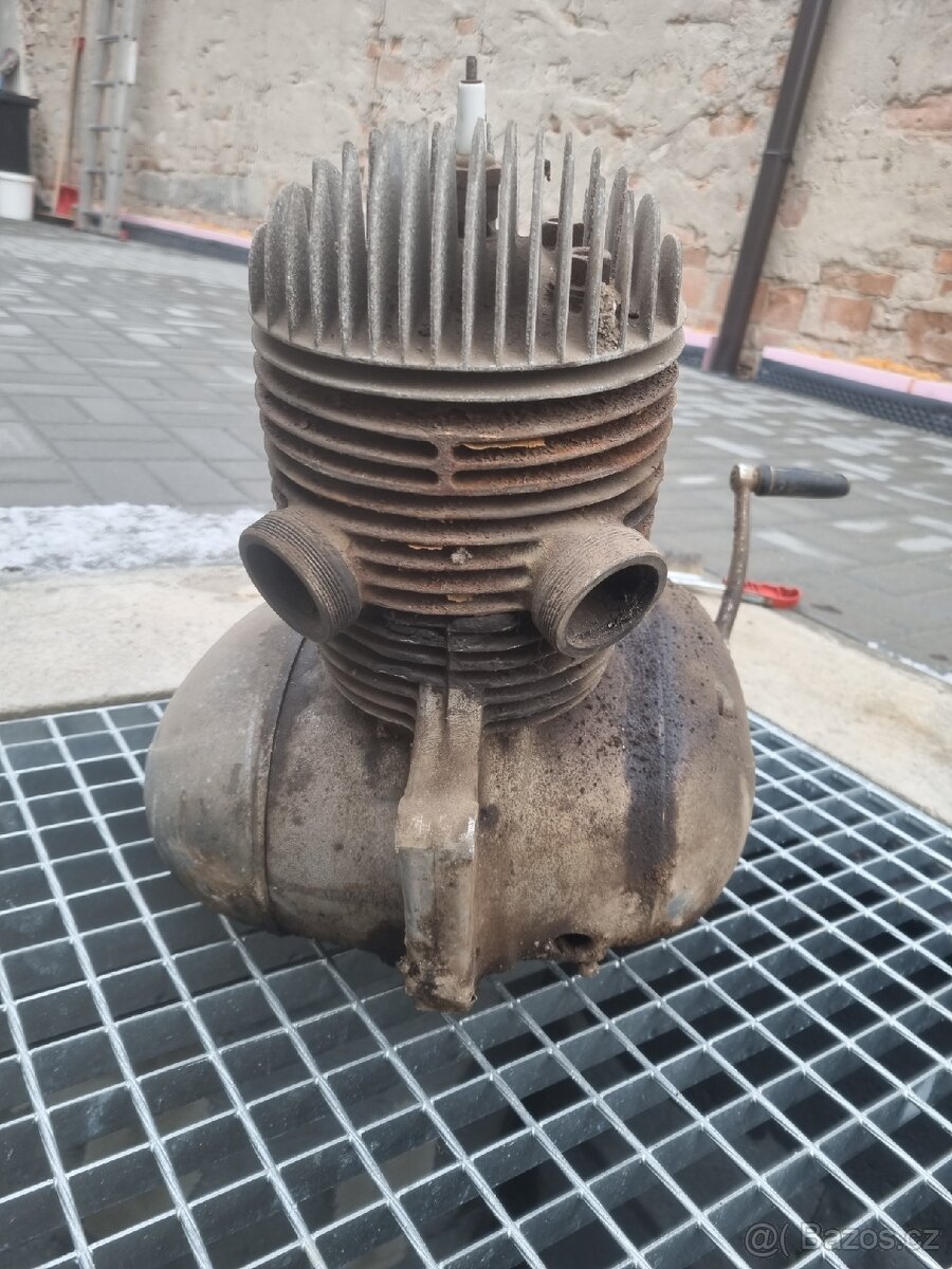 Motor jawa 250/353 kyvacka - 4