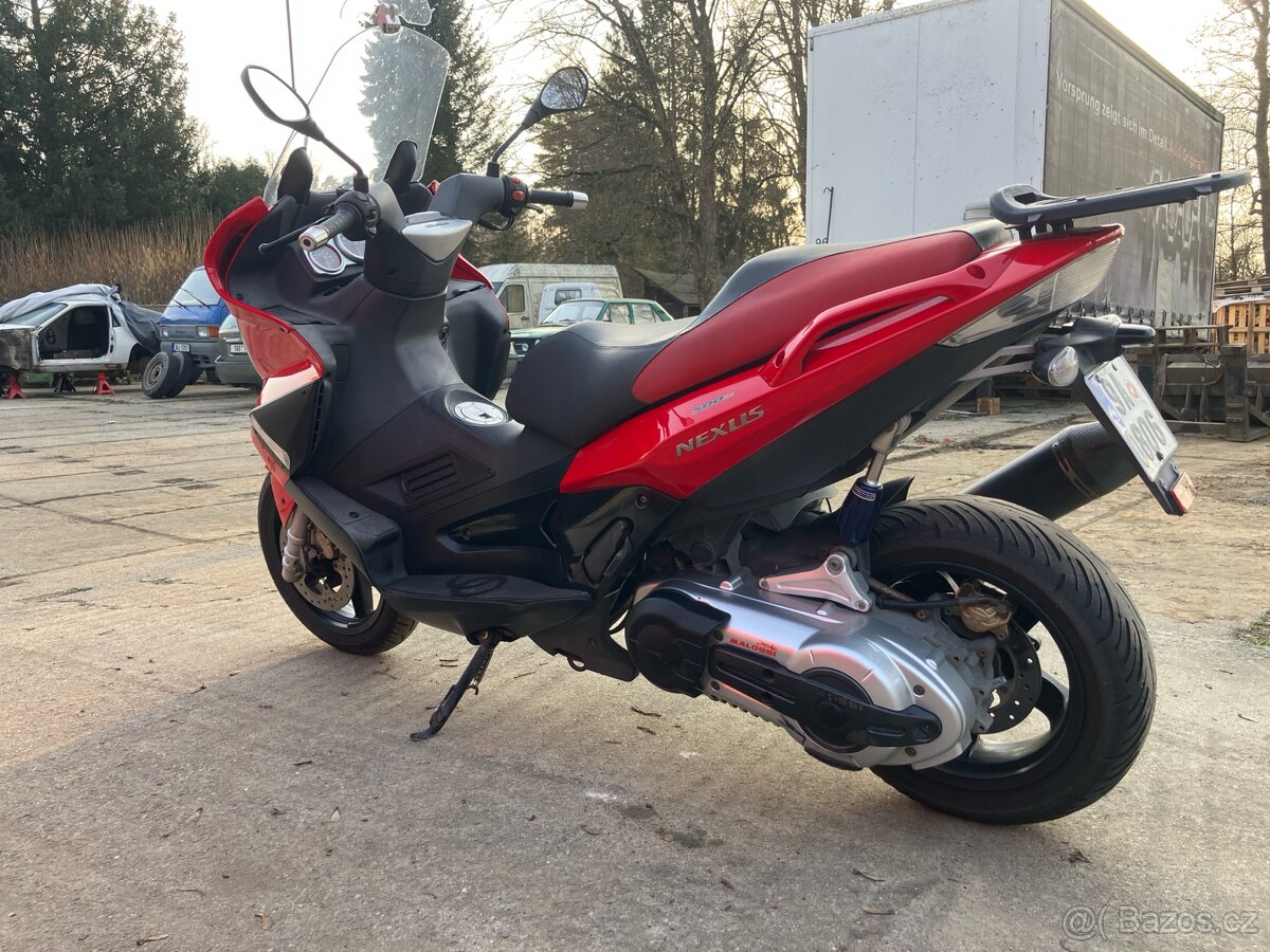 Gillera Nexus 500ie - 4