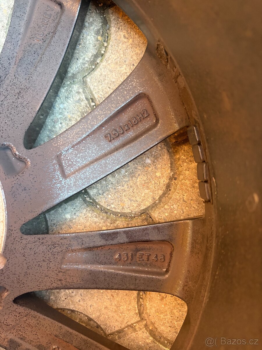 Alu kola Perseus R18 - 4