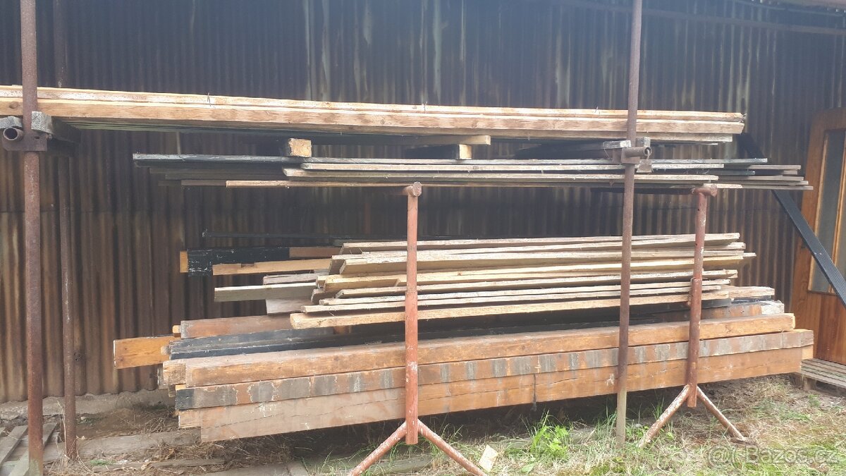 DŘEVO : Fošny , trámy , hranoly , prkna - 4