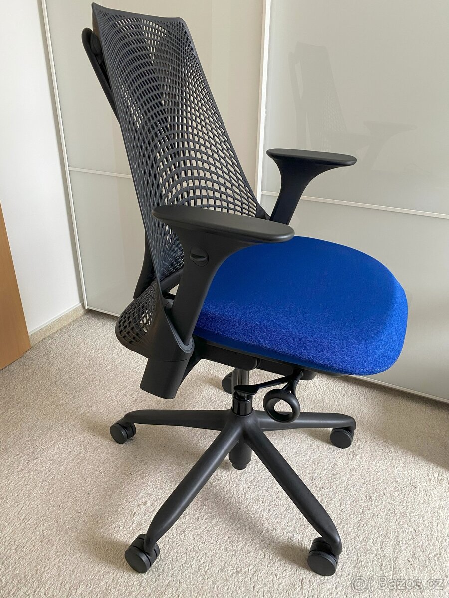 Kancelářská židle Herman Miller Sayl Blue PC 19200,- ZÁNOVNÍ - 4