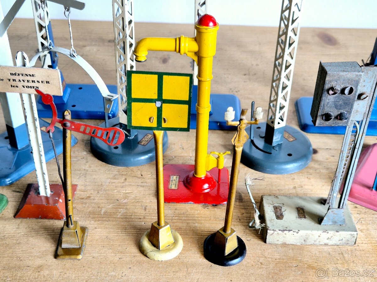 Vláčky - lampy, semafory, ukazatele, Hornby, Francie, 1930 - 4