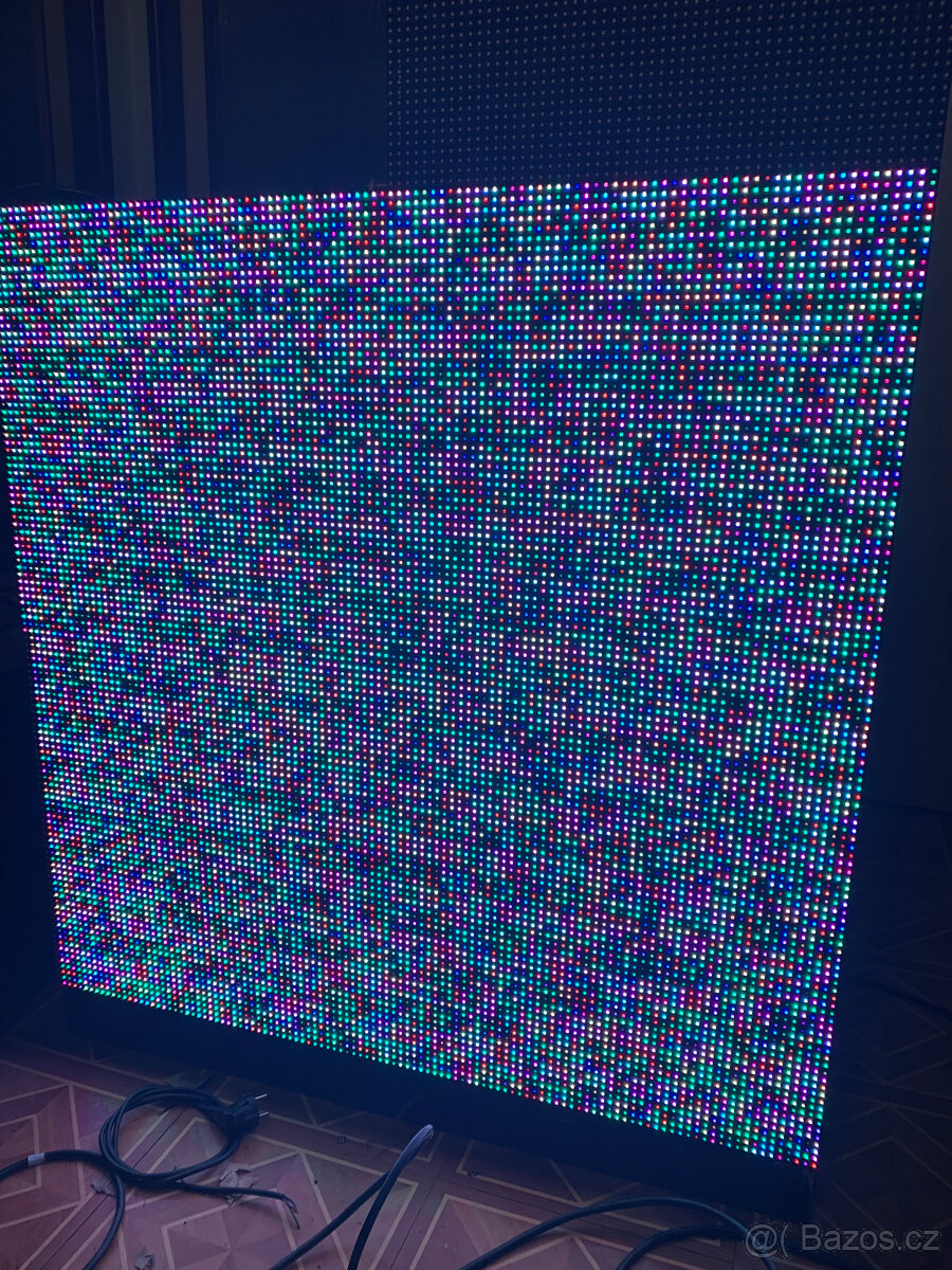 Nabízím světelnou LED stěnu BARCO D320 Lite - 4