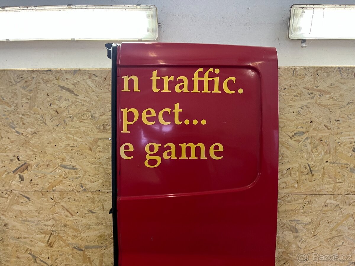 KOMPLETNÍ PRAVÉ ZADNÍ DVEŘE OPEL VIVARO - 4