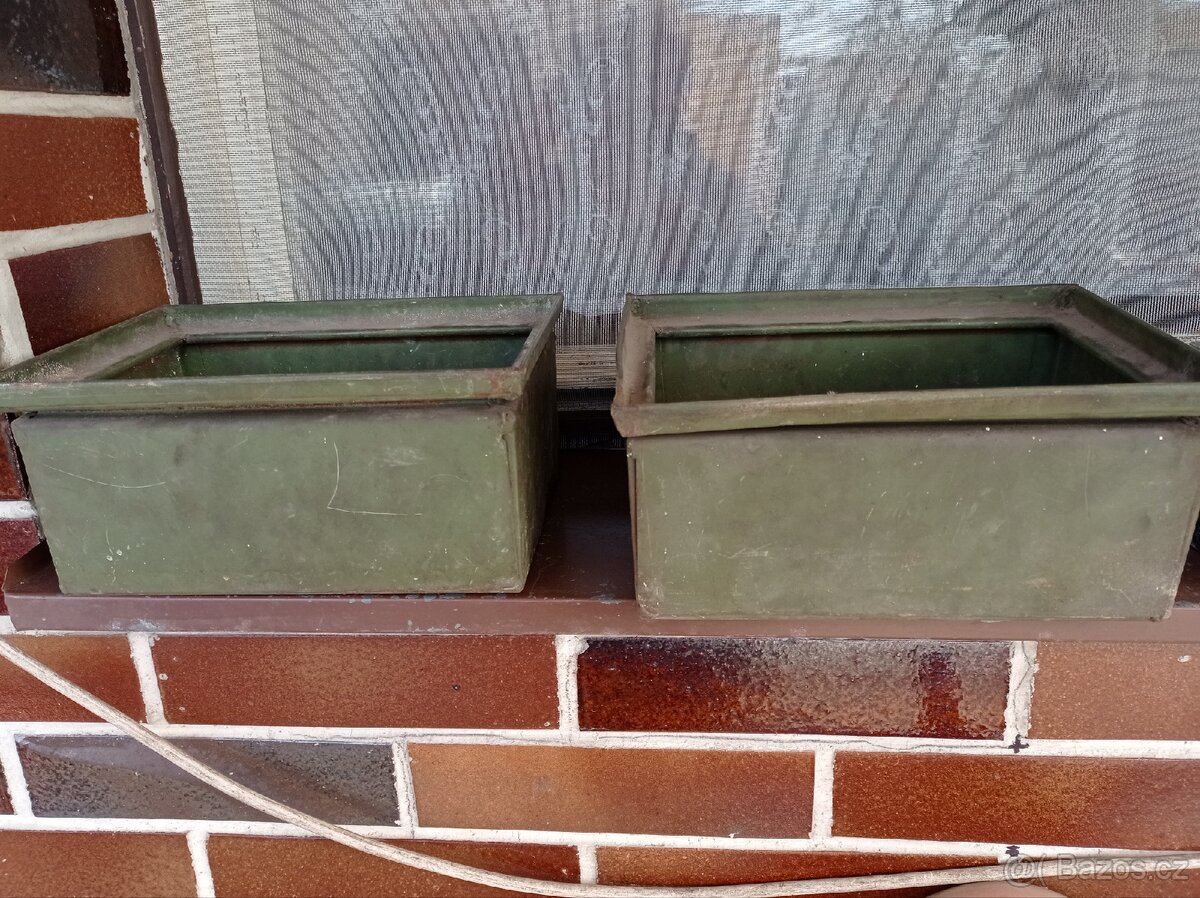 Zásobníky plechové - 4