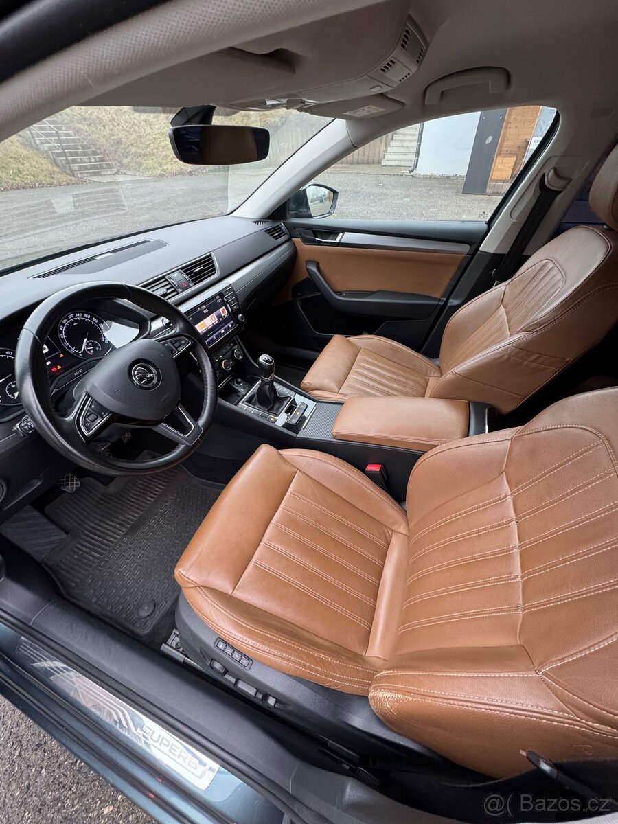 Škoda Superb - 4