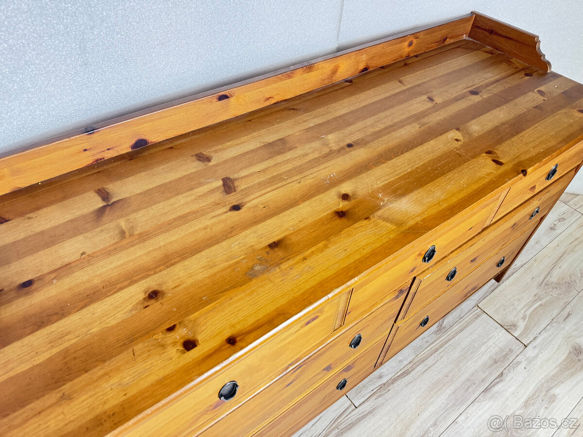 masivní dřevěný komod - 4