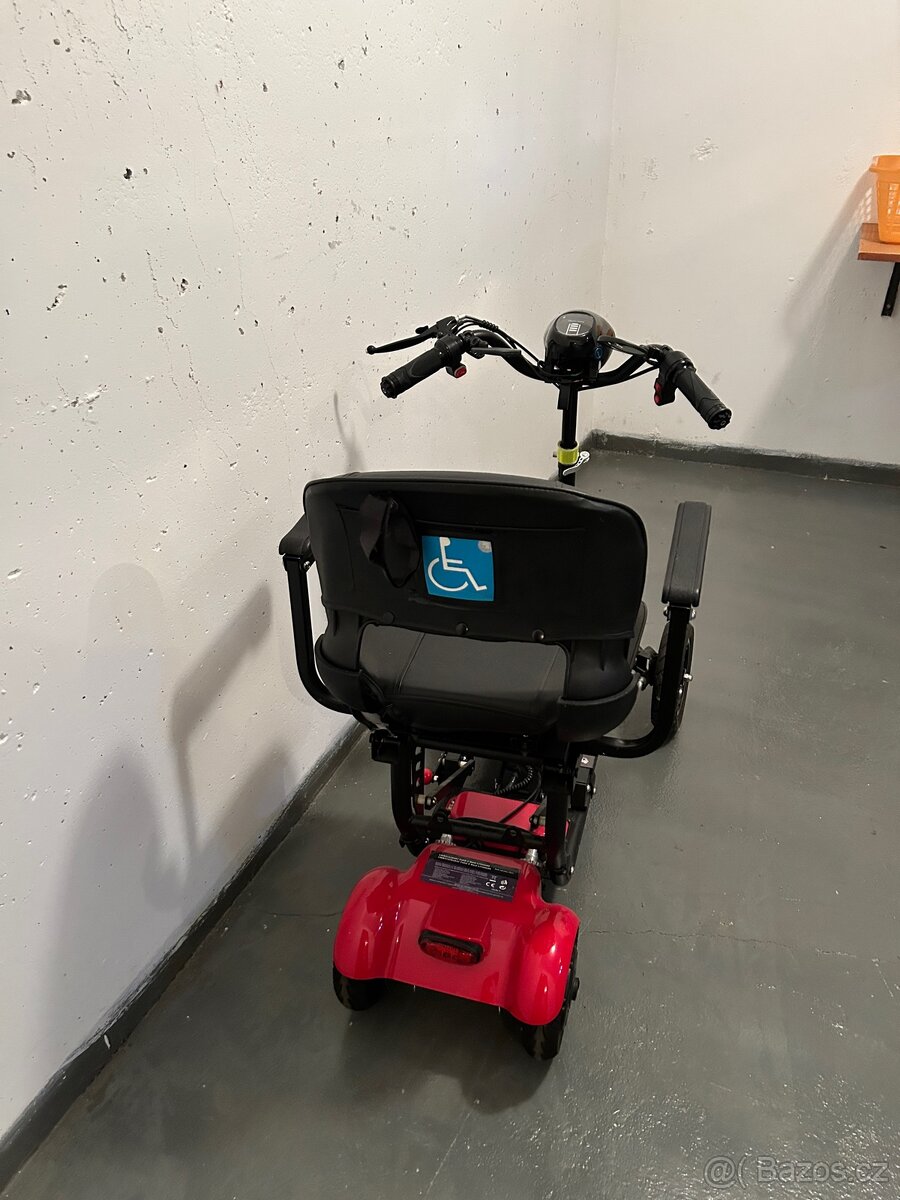 Invalidní elektrický vozík - 4