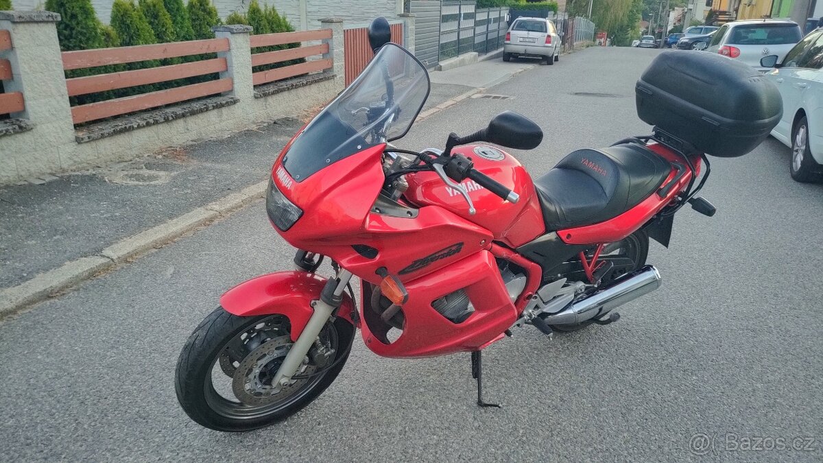 Yamaha XJ 600 Diversion - 4