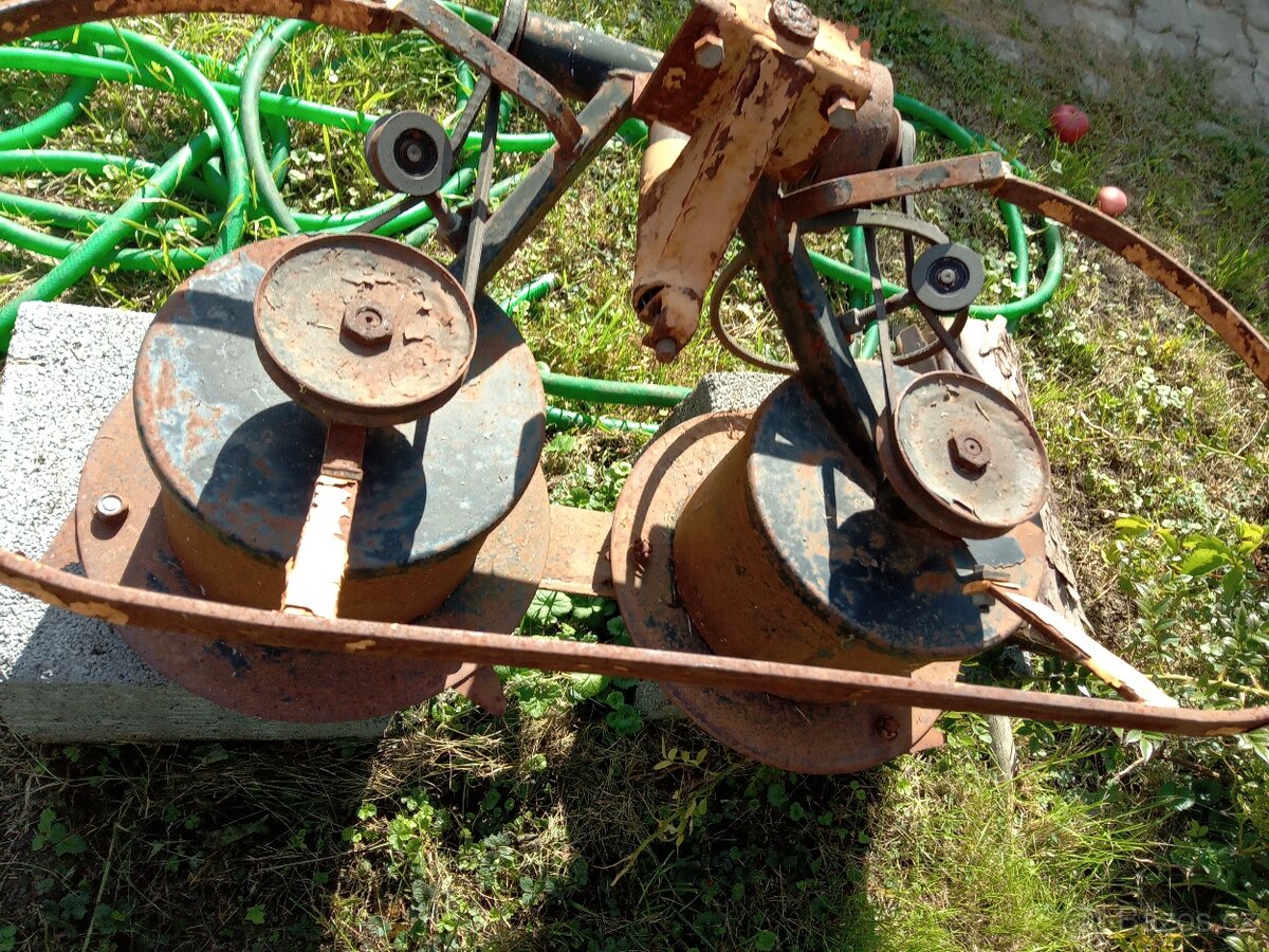 Dvoububnová rotační sekačka SR-2 Mountfield - 4