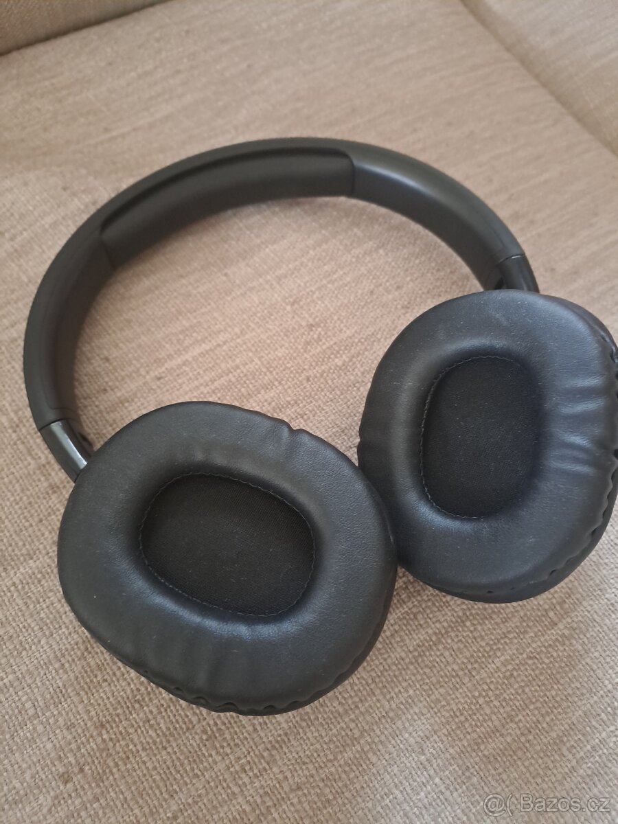 Sluchatka JBL Tune 700BT - replika - 4