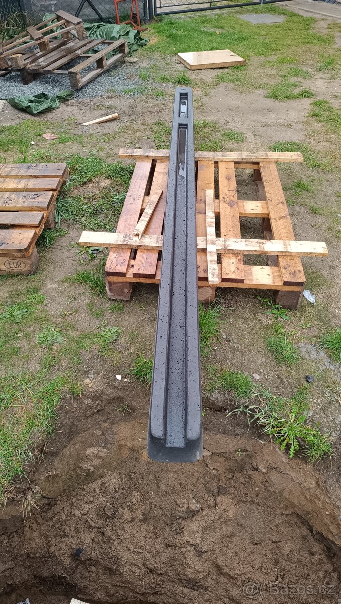 Betonový sloupek - 4