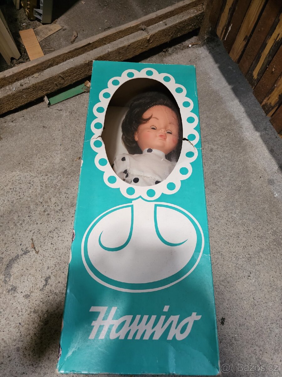 Staré veci po úklidu sklepa - 4