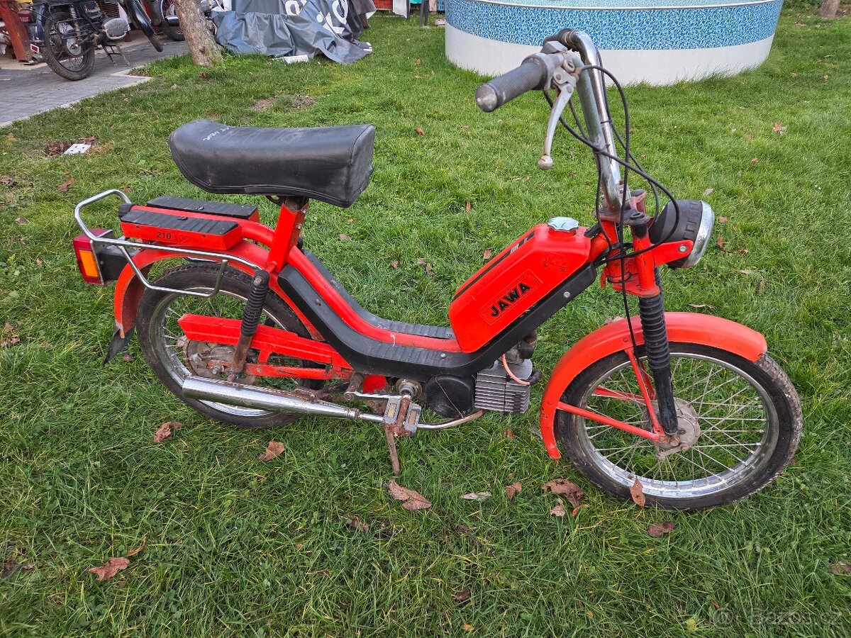 Babetta 210/215 s kartičkou, červená, dlouhé sedlo /4/ - 4