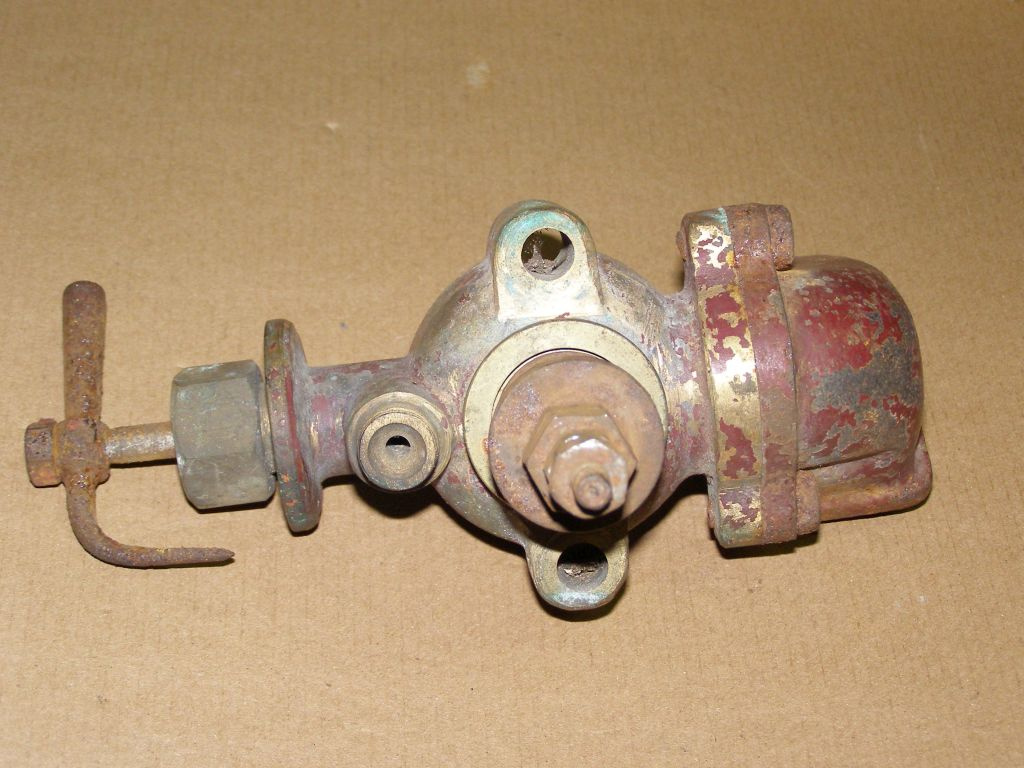 Prodám karburátor z motoru Lorenz 3-4 HP - 4