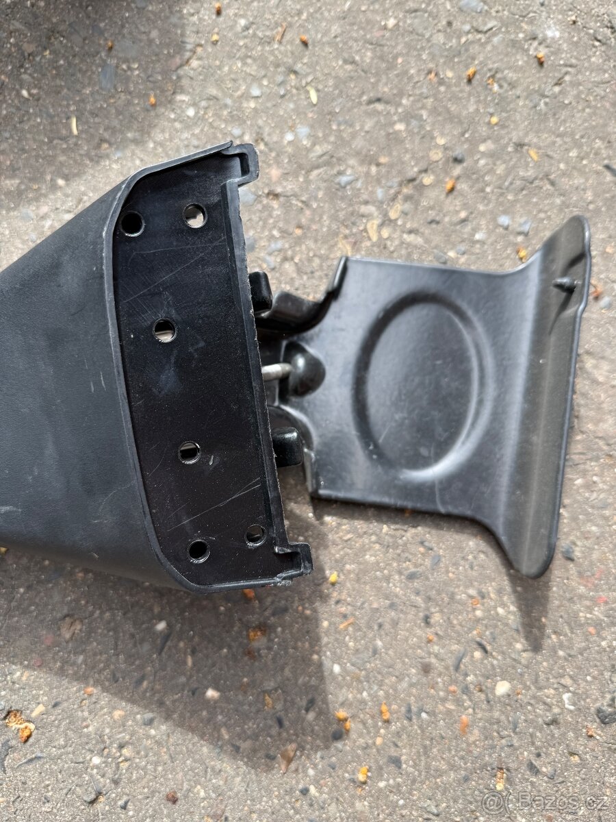 Originál alu střešní nosič Ford Focus III 5dv. hatch (2011-) - 4