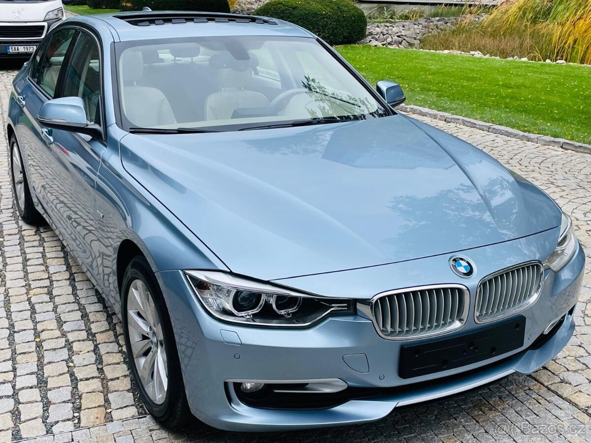 BMW Řada 3 316i MANUÁL LED SENZORY VÝHŘEV SERVISKA POUZE BMW - 4