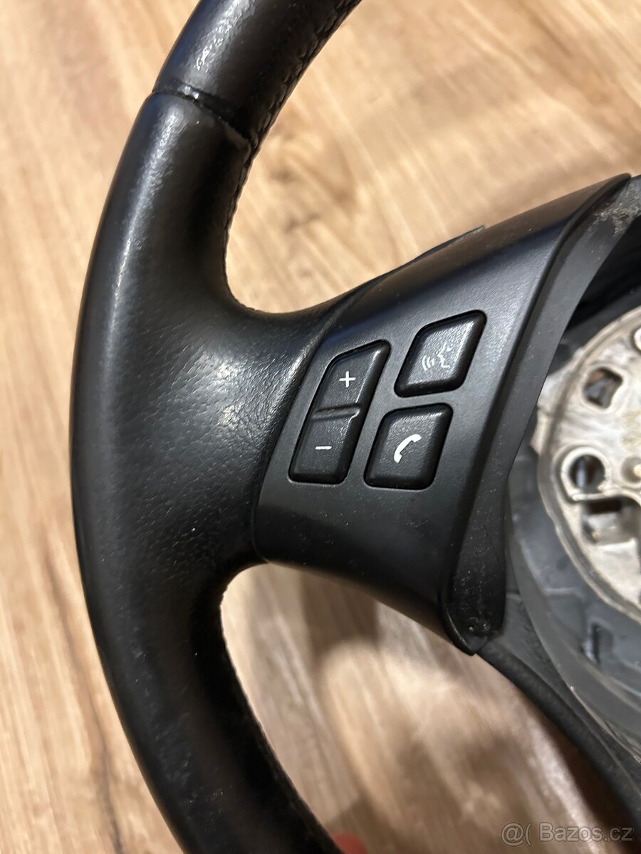 BMW multifunkční volant e9x, kůže - 4